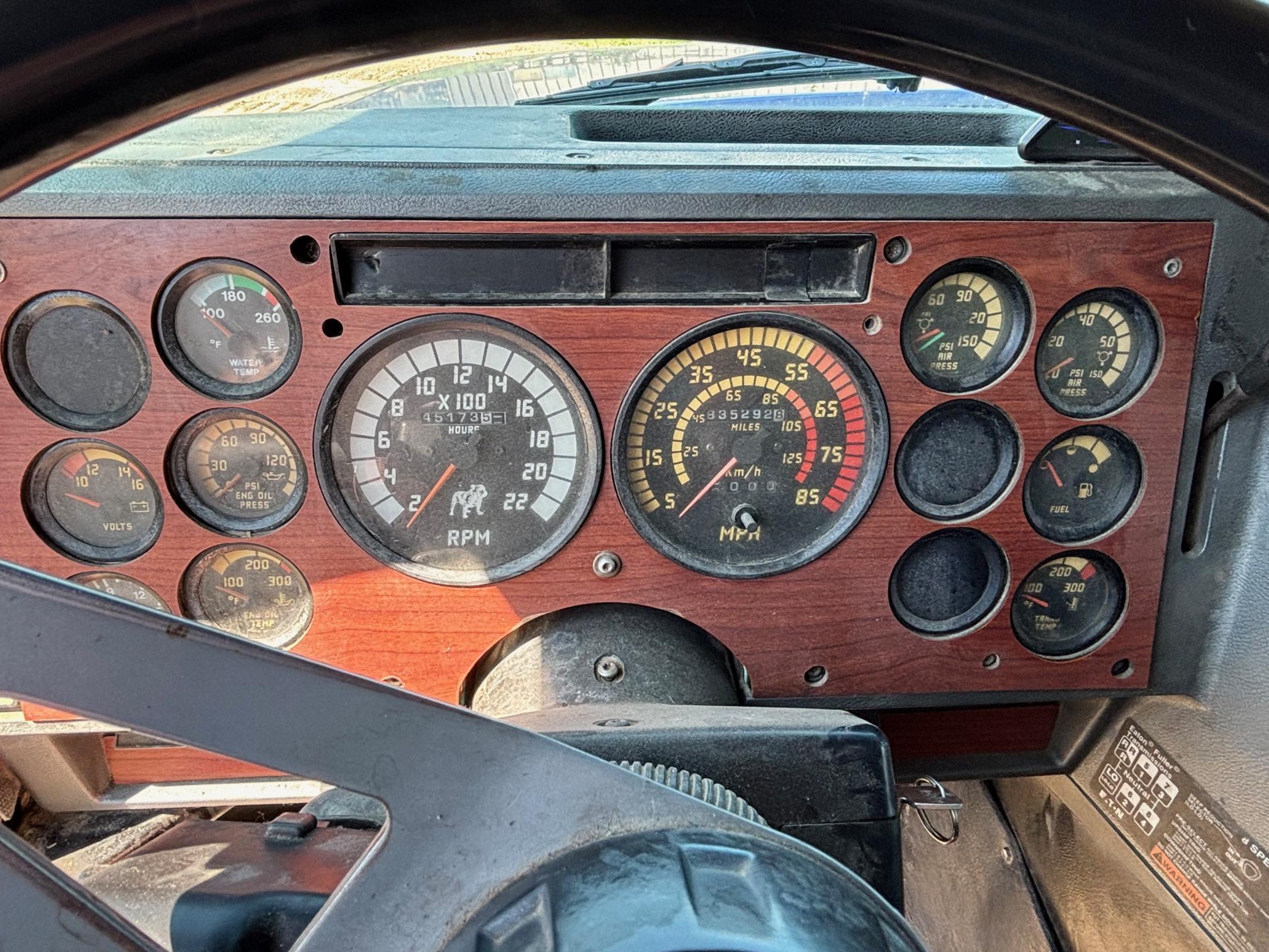 1997 MACK CL713 - Image 13